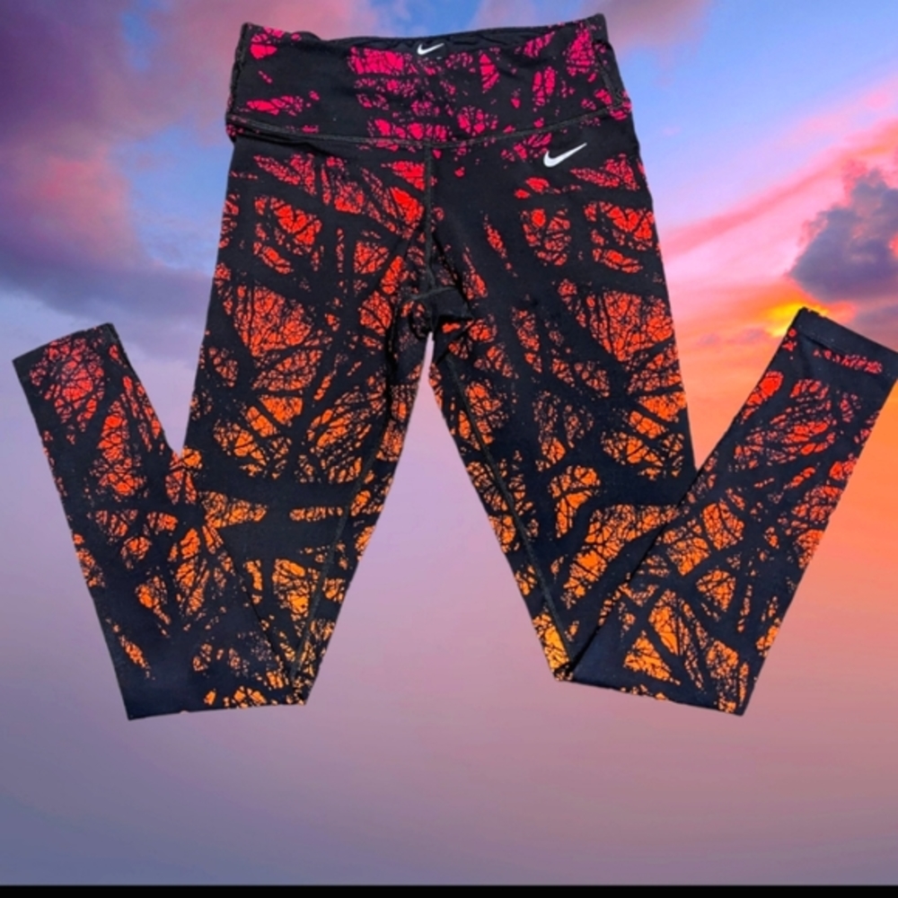 Nike epic lux leggings enchanted forest